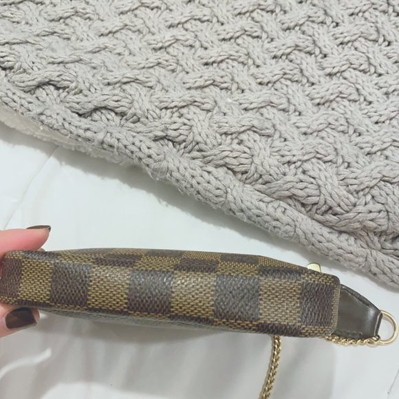 MINI POCHETTE ACCESSOIRES - Damier Ebene - Picture 7 of 11